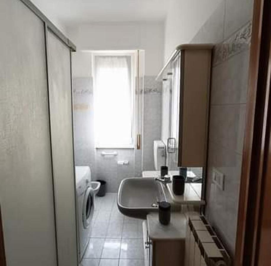 Appartamento Loano Climatizzato Mt 650 Dal Mare Екстериор снимка